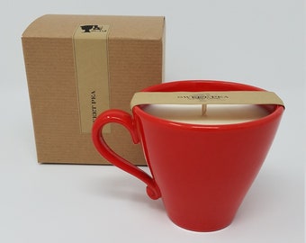 Sweet Pea Scented Soy Wax Candle in Vintage Tea Cup