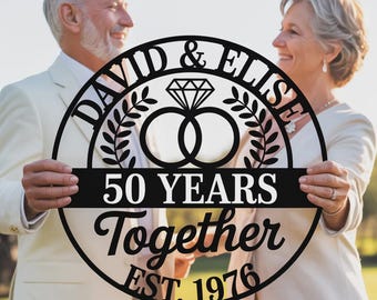 Letrero metálico personalizado para el 50.º aniversario de bodas, regalo de aniversario de oro para parejas, letrero metálico de aniversario para pared, letrero con los nombres de la pareja.