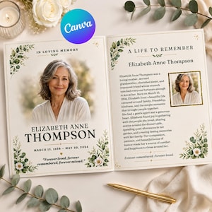 Könnte beinhalten: Ein Trauerprogramm-Heft mit dem Titel In Loving Memory und A Life to Remember für Elizabeth Anne Thompson. Das Design zeigt grüne Eukalyptusblätter, weiße Blumen und zwei Fotos einer Frau. Es enthält einen biografischen Text.