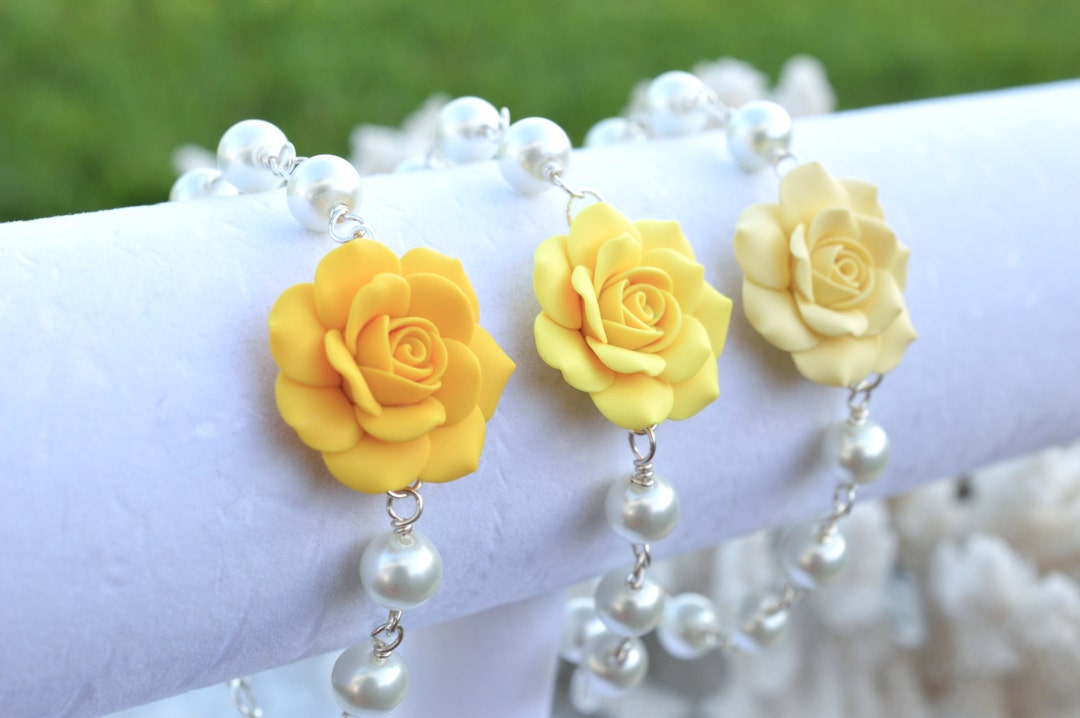 Yellow Rose and Pearls Bracelet Pale Yellow Rose Bracelet