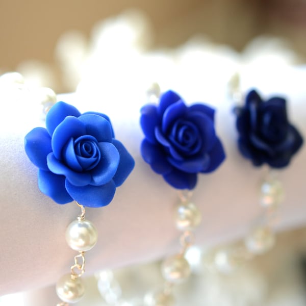 Navy Blue Rose and Pearls Bracelet,  Dark Blue Rose Bracelet, Turquoise blue Rose Bracelet, Flower bracelet, Blue Bridesmaid Bracelet.