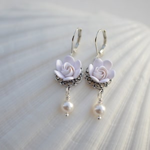 White Gardenia Bud Earrings, Gardenia Earrings, White Floral Earrings, Gardenia Jewelry, Bridal White Flower