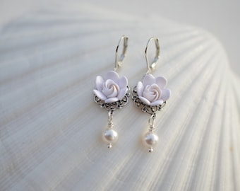 White Gardenia Bud Earrings, Gardenia Earrings, White Floral Earrings, Gardenia Jewelry, Bridal White Flower