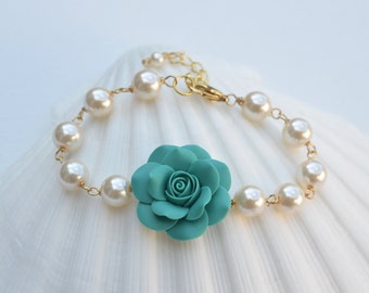 Mermaid Teal Green Rose and Pearls Bracelet. Link Flower Bracelet.