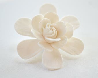 White Gardenia Hair Clip, Bridal Gardenia Hair Fascinator, Gardenia Flower Hair Clip.