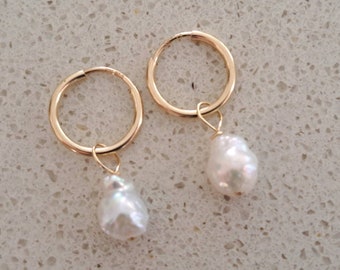 14K Gold Filled Akoya Baroque Pearl Earrings Dainty 12mm 14K Gold Filled Pearl Earrings Dainty 14K Gold Filled White Pearl Hoop Earrings