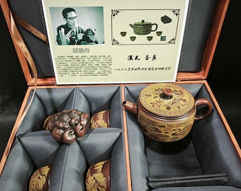 Handgemaakte in reducering gestookte vermiljoenen klei Hanwa Zisha theeset 260 cc, reliëf zwaan vis landschap Yixing complete theeset