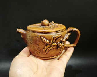 Handmade Golden Duan Clay Peach Relief Hanwa Yixing Zisha Teapot 240cc, Mountain Poem Carving Vintage Gongfu Tea Collectible Teaware