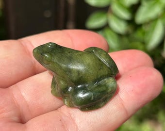 Natuurlijke Xiuyu Jade Kikker Beeldje Handgesneden Jade Pad Sculptuur Lucky Desk Decor Gift