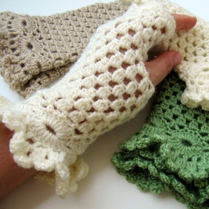 Crochet PATTERN Women's Gloves Unique Design. Marvelous Crochet Lace Gloves Ruffle Around Wrist tutorial crochet pattern. Download PDF #99