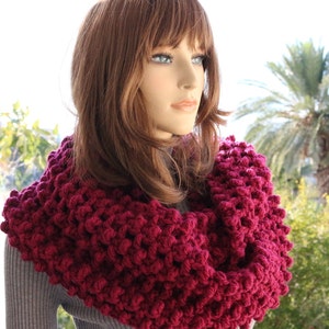 Crochet PATTERN Scarf Raspberry, Fast Easy Crochet Scarf, Chunky Crochet Scarf Beginner Pattern, Infinity Scarf Women, Download PDF #140
