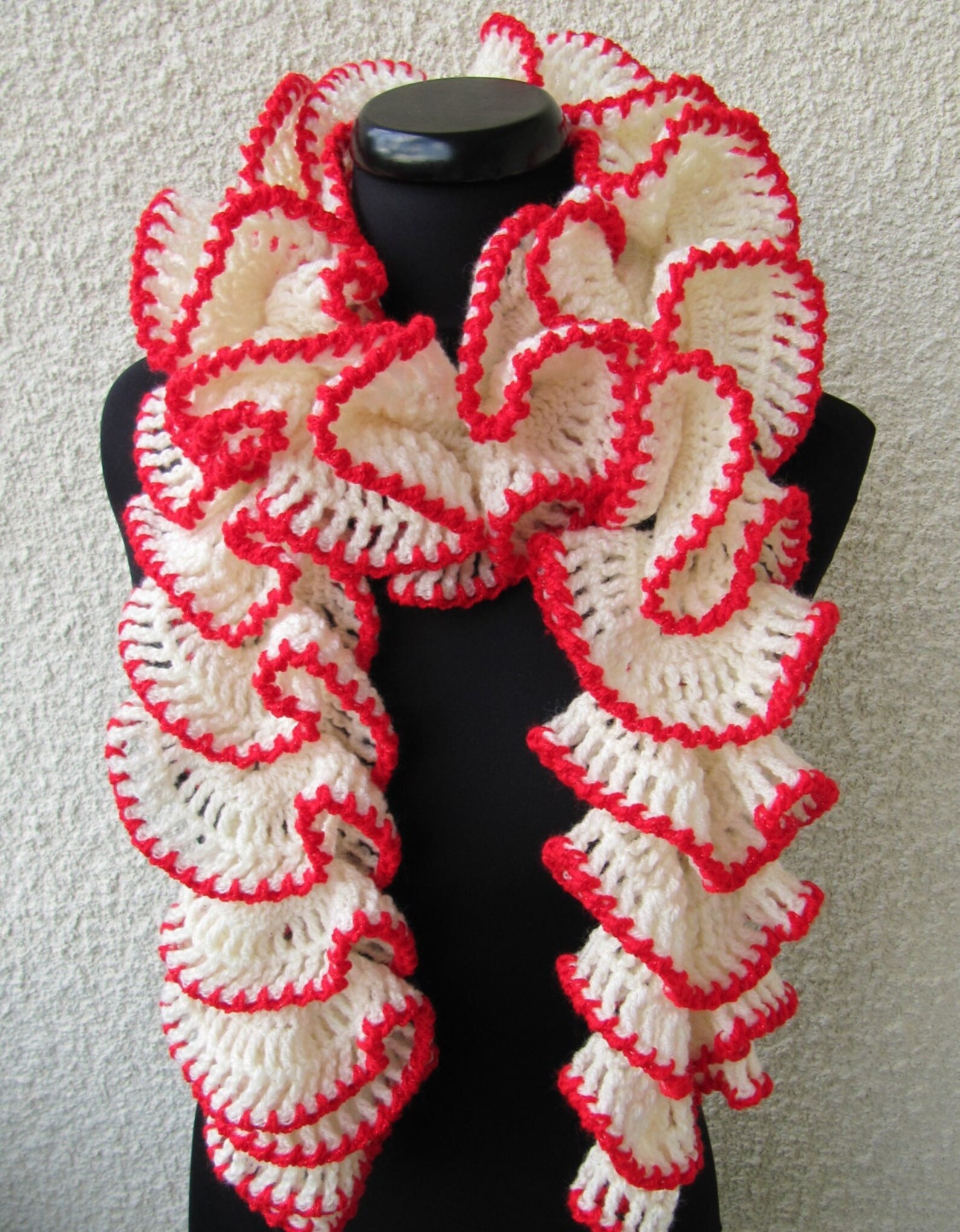 CROCHET PATTERN Ruffle Scarf Crochet Pattern. Unique Scarf Etsy