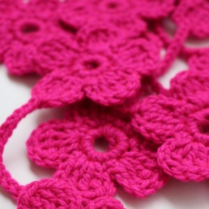 CROCHET PATTERN Flower Scarf Lariat. Tutorial crochet floral scarf pattern. Crochet flowers garland pattern. Download PDF 29 image 5