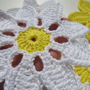 Crochet daisy flowers PATTERN. Easy crochet flowers set applique. Spring decor crochet 3d daisy flowers Instant download PDF pattern 22 image 2