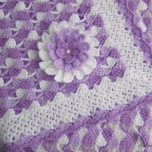 Crochet PATTERN Beautiful Lilac Baby Blanket with Flower. Easy crochet baby blanket tutorial pattern. Baby shower gift DIY. Download PDF 23 image 3