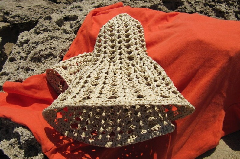 Crochet PATTERN summer hat for women. Easy crochet sunhat tutorial pattern. Raffia yarn pattern beach hat with wide brim. Download PDF 165 image 4