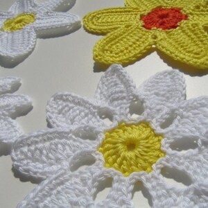 Crochet daisy flowers PATTERN. Easy crochet flowers set applique. Spring decor crochet 3d daisy flowers Instant download PDF pattern 22 image 4