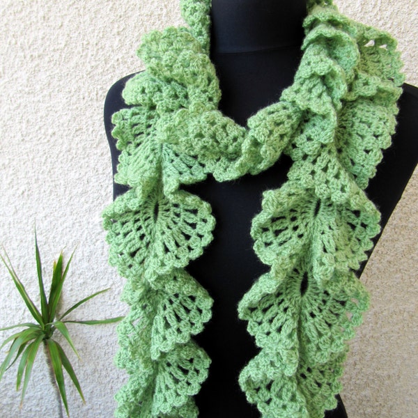 Crochet PATTERN Ruffle Lace Scarf. Unique design ruffled crochet scarf pattern. Easy crochet women scarf tutorial pattern. Download PDF #98