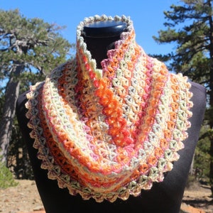 Crochet PATTERN Autumn Colors Cowl Scarf. Easy crochet circle scarf pattern. Women&#39;s crochet scarf beginner pattern. Download PDF #195