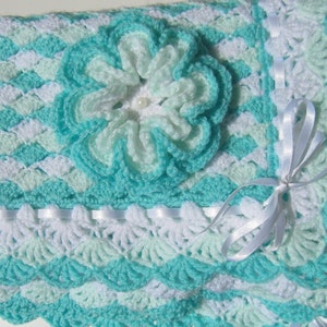 Crochet Shell Stitch Baby Blanket PATTERN 'Turquoise Sea Shell Blanket with Flower'. Easy crochet blanket tutorial pattern. Download PDF 42 image 3