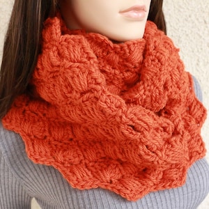 Crochet PATTERN Chunky Infinity Scarf. Circle crochet scarf pattern. DIY scarf crochet gift for women. Download PDF #103