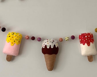 Felt Ice Cream Ice Lolly Seaside Theme Custom Bunting Garland Wall Decoration with Felt Balls