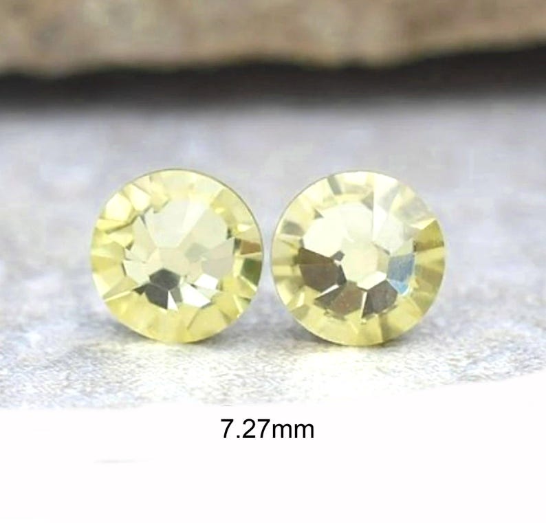 Jonquil Flat back Earrings, 7.27mm Light Yellow Crystal Studs, Handmade Studs 画像 1