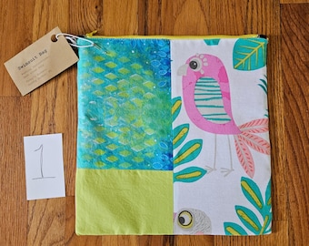 Wonky Parrots Badeanzug Taschen