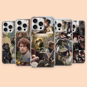 Puede incluir: Una colección de cinco fundas para smartphone con impresiones estilo collage de escenas y personajes de la serie de televisión Outlander. Cada funda muestra varias imágenes fotográficas, texto e imágenes temáticas en un diseño multicapa.