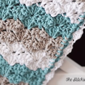 PDF Crochet Pattern Shell Stitch Baby Blanket image 3