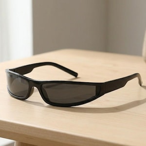 Schmales Rechteck Y2K Sonnenbrillen: Punk Wrap Rund Cyberpunk Brille