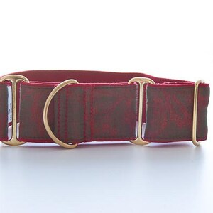 Festive Red Valentine&#39;s Day Martingale-style Dog Collar