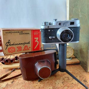 FED 3 Rangefinder Camera, Industar-26M Lens, 35mm Film, Original Box, Case