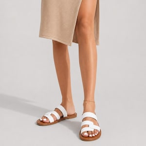 Sandales confortables pour femmes | Sandales plates à triple bride | Sandales légères pour la plage | Chaussures décontractées d'été pour tous les jours