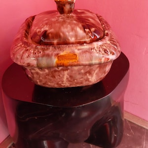 Bonbon- of koektrommel, Jesba keramiek, gemerkt 24.