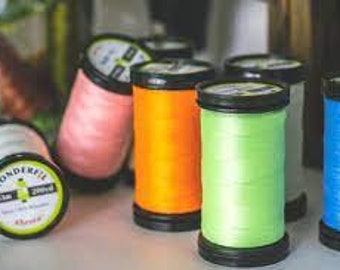 Poly Ahrora Thread 40wt 183m  *Glow in the Dark*