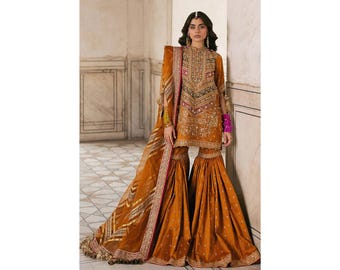Abito da sposa giallo senape fatto a mano per Nikkah e Mehndi: abiti da invitata per la sposa pakistana e indiana