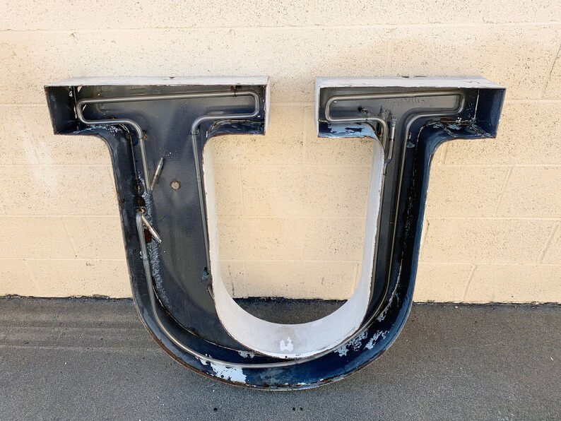 Jumbo Mid Century Channel Letter U Architectural Salvage Wall Sign, Free U.S. Shipping image 2