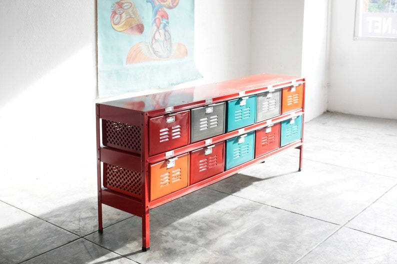 5 x 2 Reclaimed Locker Basket Unit with Red Frame and Multicolored Drawers, Free U.S. Shipping 画像 2