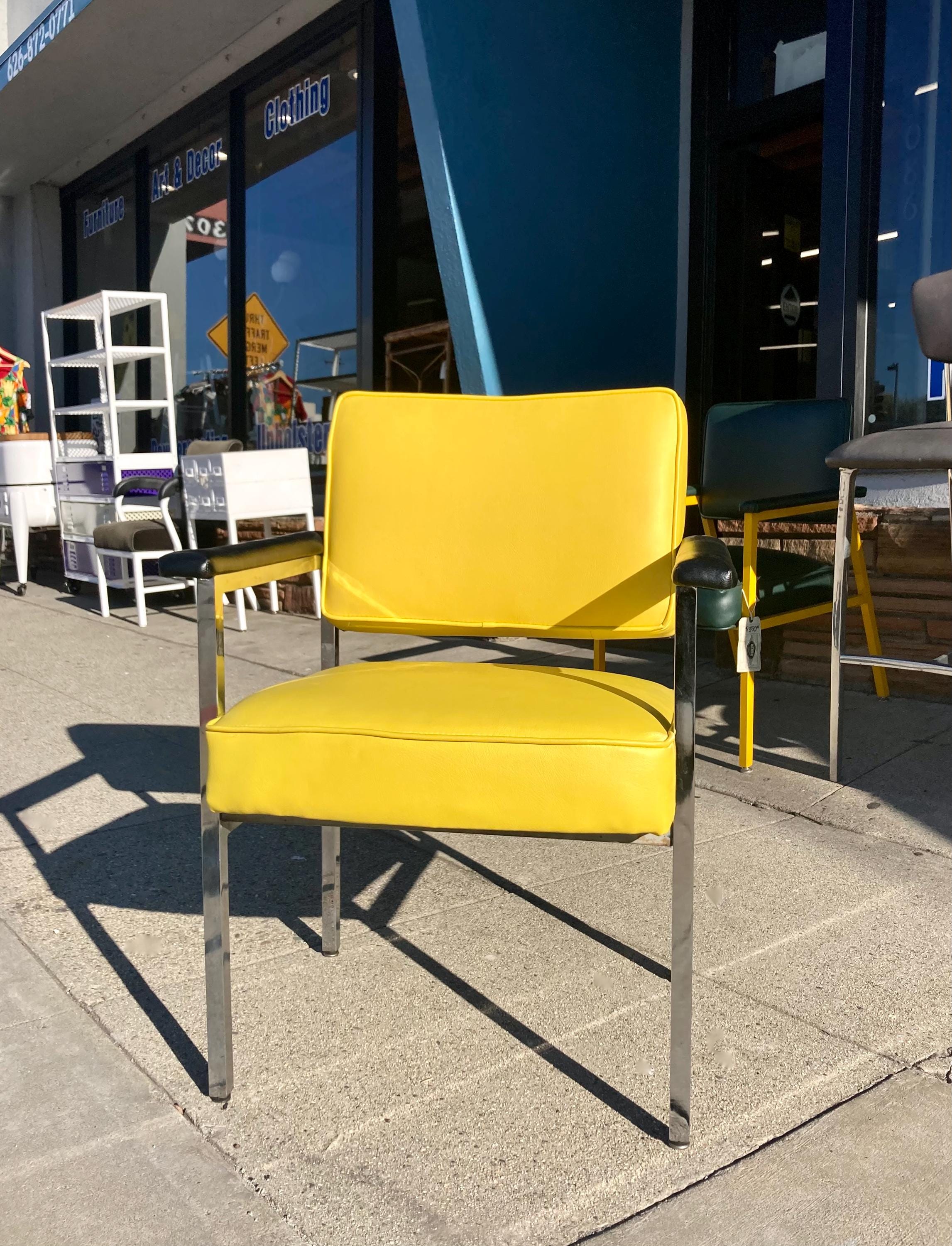 1970's Chrome and Yellow Vinyl Steelcase Armchair - FREE US