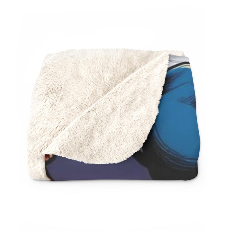 Captain America Sherpa Fleece Blanket, Shield Hero Plush Throw, Cozy Marvel Blanket, Soft Gift for Him image 5