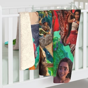 Moana Sherpa Fleece Blanket, Tropical Princess Plush Throw, Cozy Ocean Blanket, Soft Gift for Her bild 6