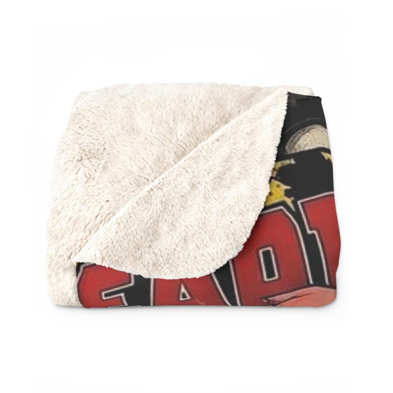 Deadpool Sherpa Fleece Blanket, Funny Superhero Plush Throw, Cozy Comic Blanket, Soft Gift for Him Bild 5
