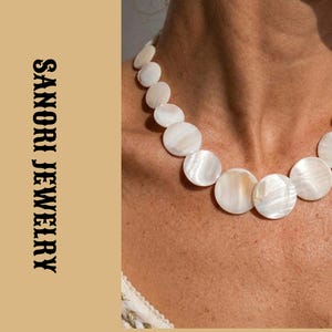 Collier Disques Nacre Blanche Collier Ras du Cou Élégant Femme