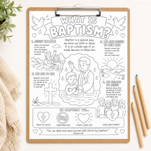 Può includere: Un foglio da colorare educativo in bianco e nero intitolato What Is Baptism? con illustrazioni di una cerimonia di battesimo, colombe, una croce e un'alba. La pagina include quattro sezioni numerate che spiegano il battesimo con del testo.