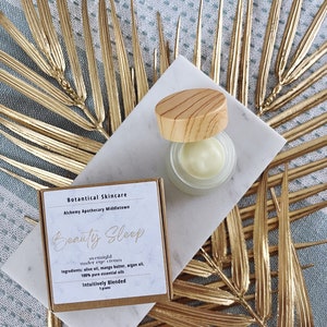 All-Natural Overnight Under Eye Cream