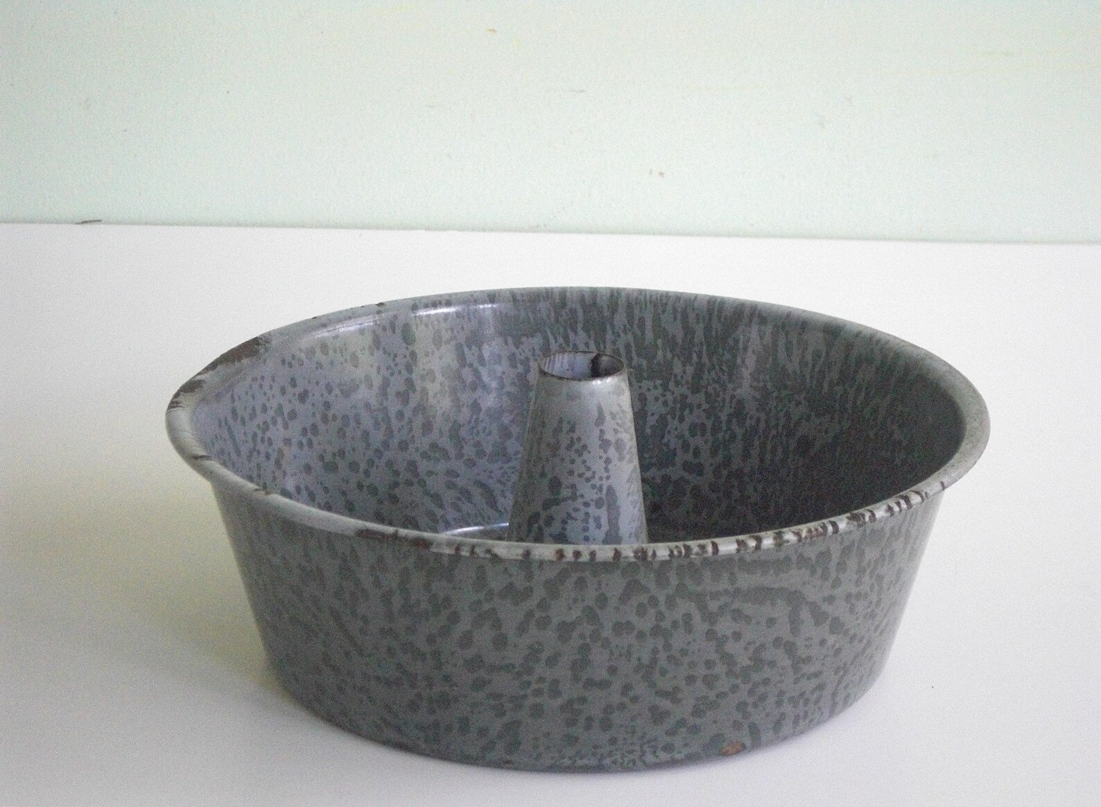 Vintage Gray Graniteware Bunt Cake Pan Jello Mold Etsy