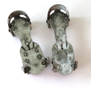 Pair Vintage Metal Union #5 Adjustable Roller Skates No Key