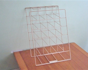 Vintage Beige Wire Display Stand