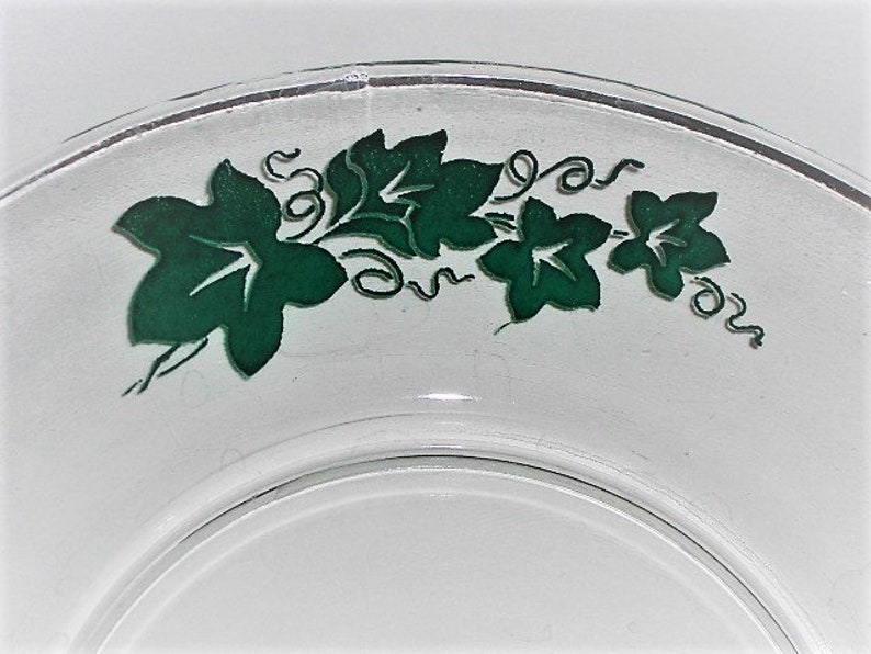 8 Vintage Ivy Leaf Clear Glass Plates 4 Luncheon 4 Dessert or Bread and Butter